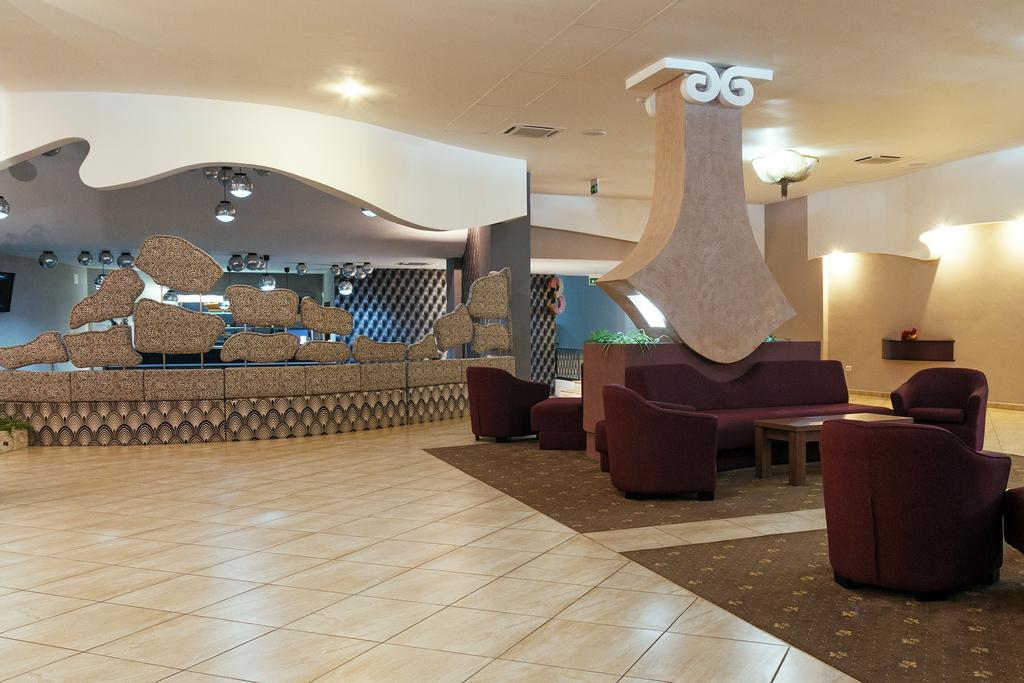Hotel 2D Resort And Spa Neptun Bagian luar foto